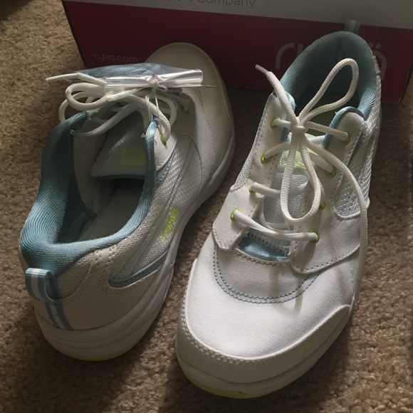 Ryka Teanna Walker - Picture 4 of 8